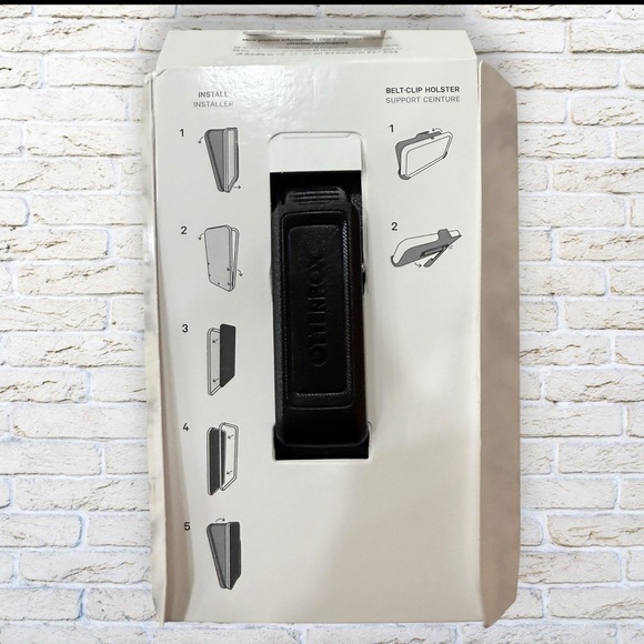 OtterBox Defender Pro Black Case for iPhone 15 Pro - Picture 3 of 4